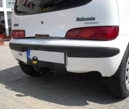Fiat Seicento Sporting fabricat intre 04.1998 - 2003 carlig de remorcare [1]