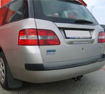 Fiat Stilo Multivagon 2003 - 2008 carlig de remorcare demontabil automat cu maneta marca Autohak [4]