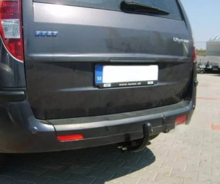 Carlig remorcare Fiat Ulysse 5 usi dupa 2002 marca Autohak [1]