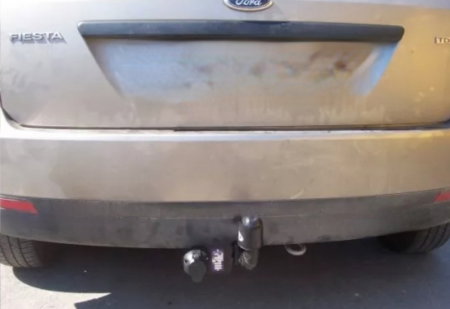 Carlig remorcare Ford Fiesta 2002 - 2008 marca Autohak [3]