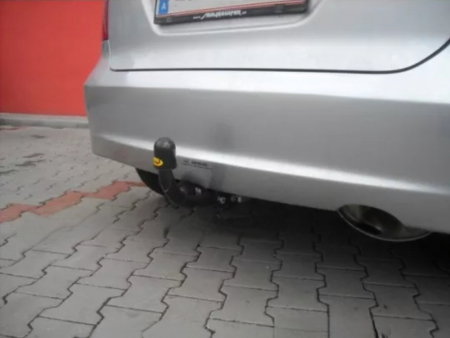 Carlig remorcare Honda FR-V dupa 2005 marca Autohak [5]