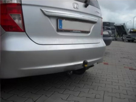 Carlig remorcare Honda FR-V dupa 2005 marca Autohak [1]
