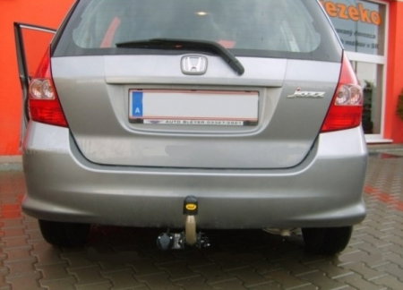 Honda Jazz 2002 - 2008 carlig de remorcare demontabil automat cu maneta marca Autohak [2]