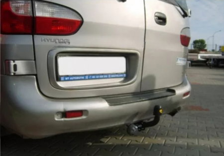 Carlig remorcare Hyundai H1 van 1997 - 2008 marca Autohak [1]