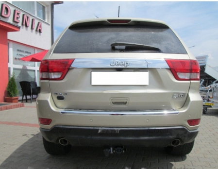 Jeep Grand Cherokee dupa 2011 carlig de remorcare demontabil automat cu maneta marca Autohak [1]