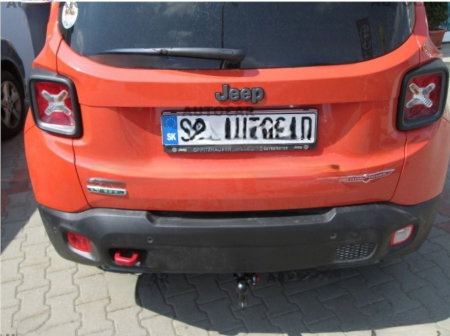 Jeep Renegade dupa 2014 carlig de remorcare demontabil automat vertical marca Autohak [4]