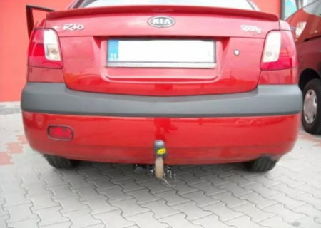 Kia Rio 4 usi 2005 - 2011 carlig de remorcare demontabil cu maneta [1]
