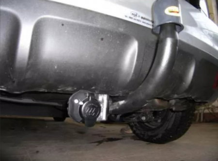 Carlig remorcare Kia Rio 5 usi fabricata intre 2009 - 2011 [1]