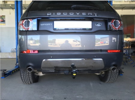 Land Rover Discovery Sport 5 locuri 2015 - 2019 carlig de remorcare demontabil automat vertical marca Autohak [3]