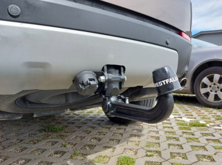 Land Rover Discovery Sport dupa 2016 carlig de remorcare cu roata de rezerva demontabil automat vertical marca Westfalia [4]