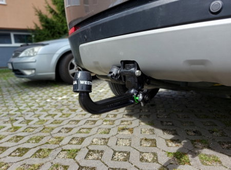 Land Rover Discovery Sport dupa 2016 carlig de remorcare cu roata de rezerva demontabil automat vertical marca Westfalia [3]