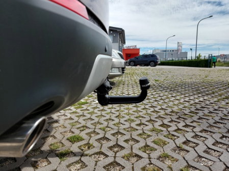 Land Rover Discovery Sport dupa 2016 carlig de remorcare cu roata de rezerva demontabil automat vertical marca Westfalia [6]