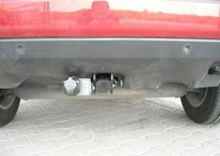 Land Rover Freelander II dupa 2008 carlig de remorcare demontabil automat cu maneta marca Autohak [1]