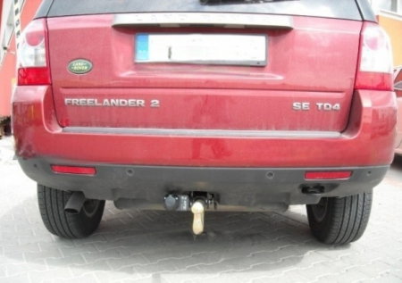 Land Rover Freelander II dupa 2008 carlig de remorcare demontabil automat cu maneta marca Autohak [6]
