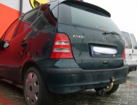 Mercedes A Class (W168) 1994 - 2004 carlig de remorcare demontabil automat cu maneta marca Autohak [2]