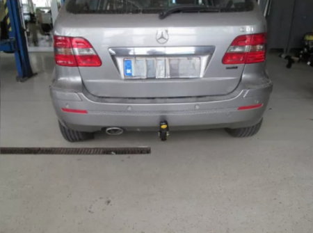 Carlig remorcare Mercedes B-class W245 2005-2011 marca Autohak [3]