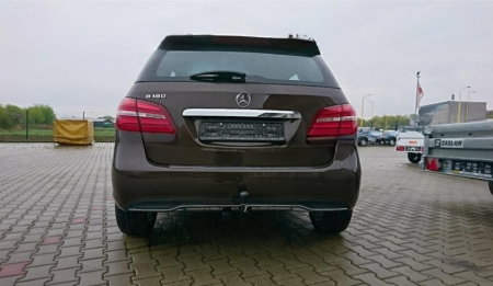 Mercedes B Class (W246) 2011 - 2019 carlig de remorcare demontabil automat vertical marca Autohak [5]