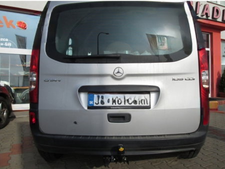 Mercedes Citan dupa 2012 carlig de remorcare demontabil automat cu maneta marca Autohak [3]