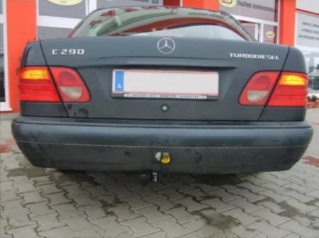 Carlig remorcare Mercedes E Class W210 berlina 1995-2002 marca Autohak [5]