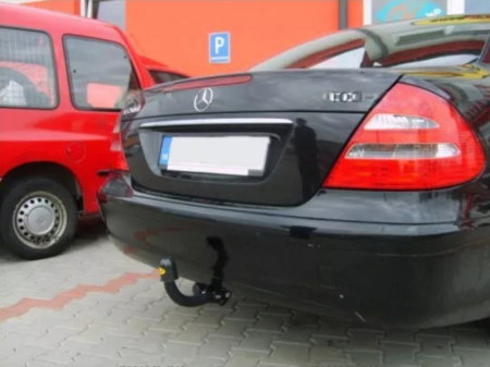 Carlig remorcare Mercedes E Class W211 berlina 2002-2008 marca Autohak [6]