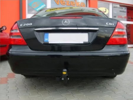 Carlig remorcare Mercedes E Class W211 berlina 2002-2008 marca Autohak [5]