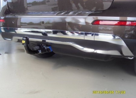 Mercedes M Class ML (W166) dupa 2011 carlig de remorcare demontabil automat vertical marca Autohak [18]