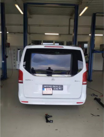 Mercedes Viano W447 van 2014 - prezent carlig de remorcare demontabil automat vertical [4]