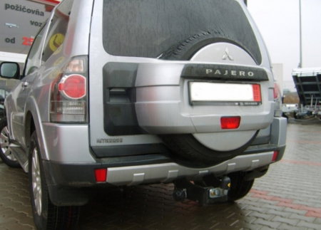 Carlig remorcare Mitsubishi Pajero 3/5 usi dupa 2007 marca Autohak [8]