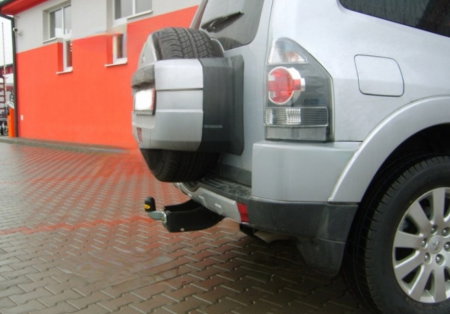 Carlig remorcare Mitsubishi Pajero 3/5 usi dupa 2007 marca Autohak [7]