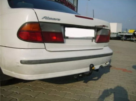Carlig remorcare Nissan Almera 4 usi 1995-2000 marca Autohak [1]