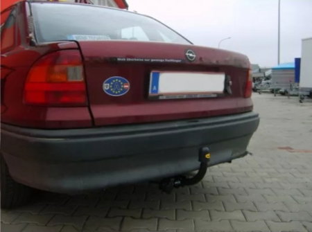 Carlig remorcare Opel Astra F sedan 1991 - 2002 marca Autohak [1]