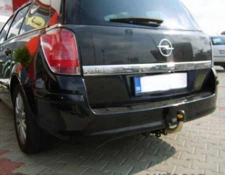 Opel Astra H combi 2004 - 2011 carlig de remorcare demontabil automat cu maneta marca Autohak [7]