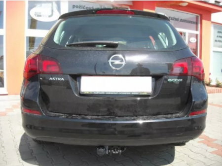 Opel Astra J combi 2009 - 2015 carlig de remorcare demontabil automat cu maneta marca Autohak [1]