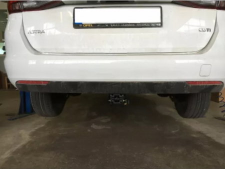 Opel Astra K combi 2015 - 2021 carlig de remorcare demontabil automat cu maneta marca Autohak [7]