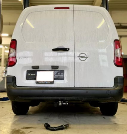 Opel Combo dupa 2018 carlig de remorcare demontabil automat cu maneta marca Autohak [3]
