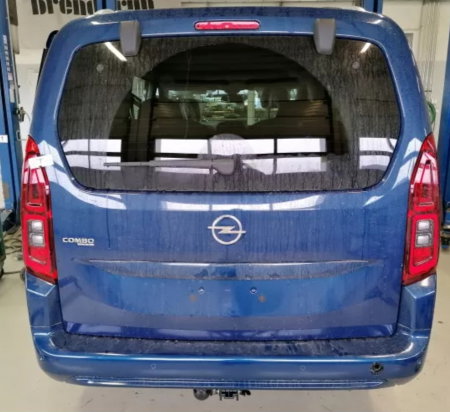 Opel Combo LONG dupa 2018 carlig de remorcare demontabil automat cu maneta marca Autohak [5]