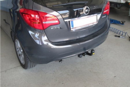 Opel Meriva dupa 2010 carlig de remorcare demontabil automat cu maneta marca Autohak [5]