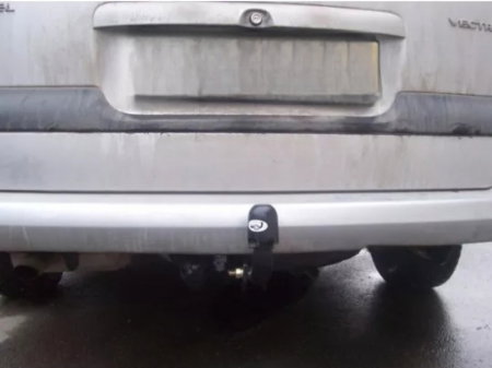 Carlig remorcare Opel Vectra B combi fabricat intre 1996 - 2003 marca Autohak [5]