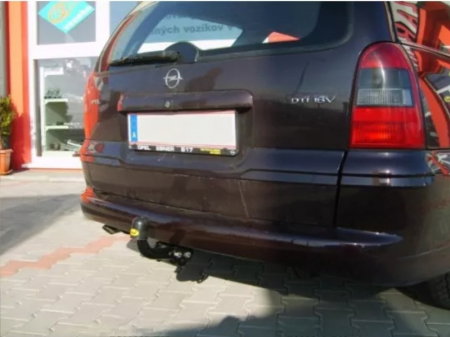 Carlig remorcare Opel Vectra B combi fabricat intre 1996 - 2003 marca Autohak [3]
