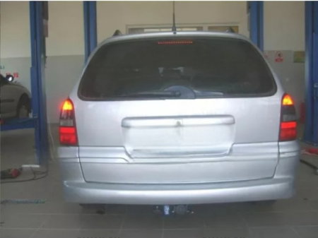 Carlig remorcare Opel Vectra combi 1996 - 2003 demontabil automat cu maneta [3]