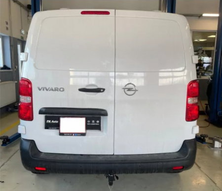 Opel Vivaro dupa 09/2019 carlig de remorcare demontabil automat cu maneta marca Autohak [1]