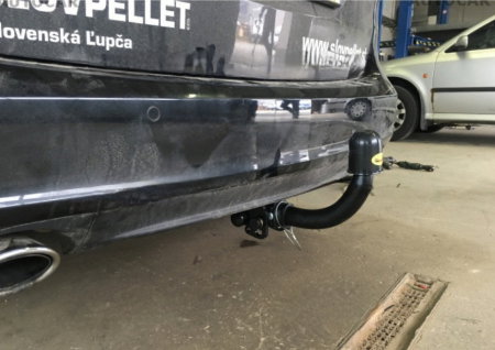 Opel Zafira C 2012 - 2019 carlig de remorcare demontabil automat cu maneta marca Autohak [3]