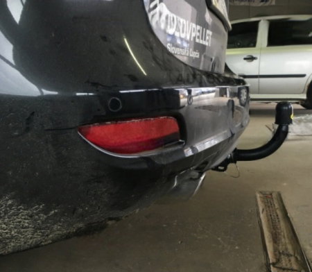 Opel Zafira C 2012 - 2019 carlig de remorcare demontabil automat cu maneta marca Autohak [1]