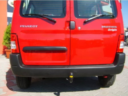 Carlig remorcare Peugeot Partner I 1997-2011 marca Autohak [5]
