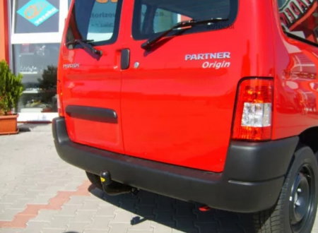Carlig remorcare Peugeot Partner I 1997-2011 marca Autohak [4]