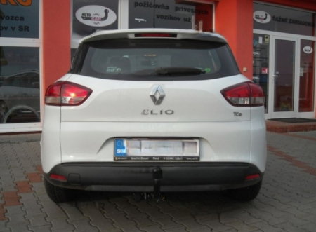Renault Clio Grandtour fabricat incepand cu 2013 carlig de remorcare demontabil automat cu maneta marca Autohak [3]
