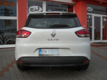 Renault Clio Grandtour fabricat incepand cu 2013 carlig de remorcare demontabil automat cu maneta marca Autohak [6]