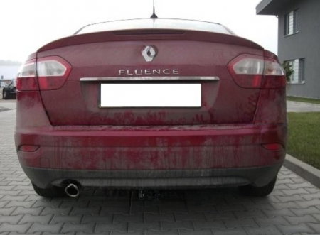 Renault Fluence dupa 2009 carlig de remorcare demontabil automat cu maneta marca Autohak [3]