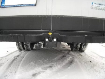 Carlig remorcare Renault Master duba L4 punte dubla cu treapta 2010 - 2024 marca Autohak [5]