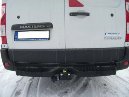 Carlig remorcare Renault Master duba L4 punte dubla cu treapta 2010 - 2024 marca Autohak [1]